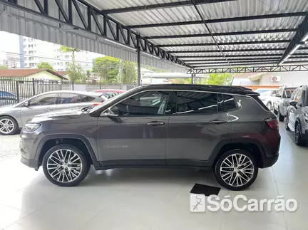 JEEP COMPASS LIMITED 4X2 1.3 TB AT6 na cor Cinza em Joinville / SC - 6524383
