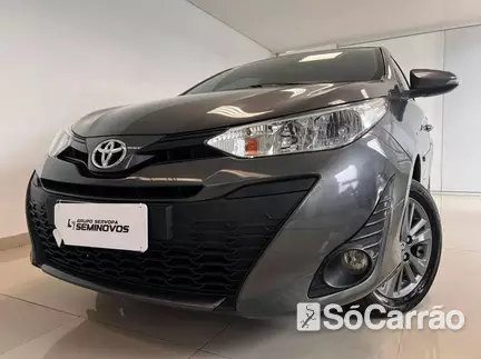 Toyota YARIS HATCH XL PLUS CONNECT 1.5 16V CVT na cor Cinza em Curitiba / PR - 6895104