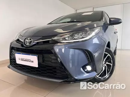 Toyota YARIS SEDAN XLS 1.5 16V CVT na cor Azul em Curitiba / PR - 6989375