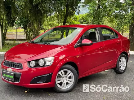 Chevrolet SONIC SEDAN LT 1.6 16V AT FLEXPOWER na cor Vermelha em Jaraguá do Sul / SC - 6539100