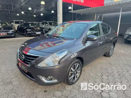 Nissan VERSA SL 1.6 16V CVT FLEXSTART na cor Cinza em Joinville / SC - 6634499