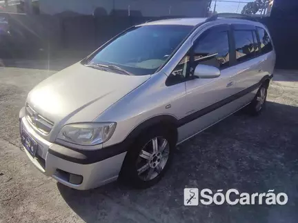 Chevrolet ZAFIRA ELEGANCE 2.0 8V 140CV AT FLEXPOWER na cor Prata em Curitiba / PR - 6833232