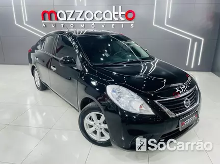 Nissan VERSA FLEX SL 1.6 16V na cor Preta em Joinville / SC - 6761321