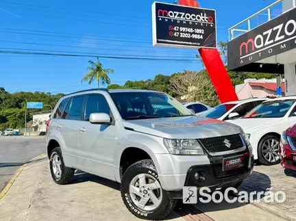 Suzuki GRAND VITARA 2.0 16V 4X2 / 4X4 5P MEC na cor Prata em Joinville / SC - 6830064