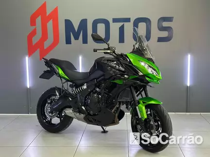 Kawasaki VERSYS 650 ABS na cor Verde em Blumenau / SC - 6939168
