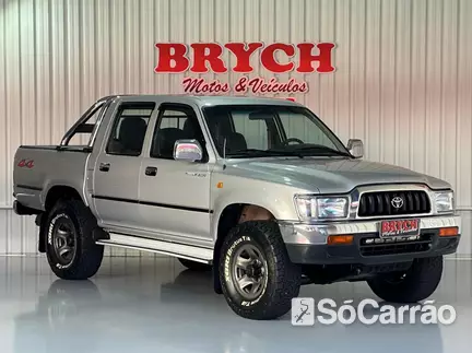 Toyota HILUX CD SRV 4X4 3.0 TB na cor Prata em Pomerode / SC - 6675472