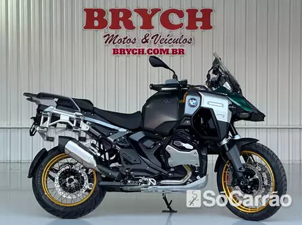 BMW R 1300 GS OPTION 719 na cor Verde em Pomerode / SC - 6759702
