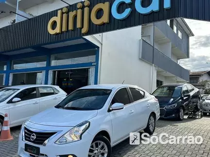Nissan VERSA FLEX SL 1.6 16V na cor Branca em Joinville / SC - 6778303