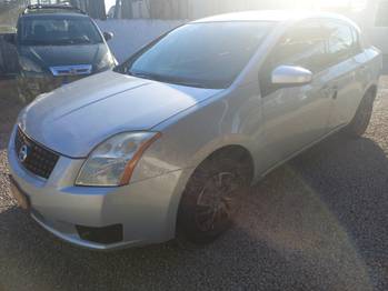 Nissan SENTRA 2.0 16V MT