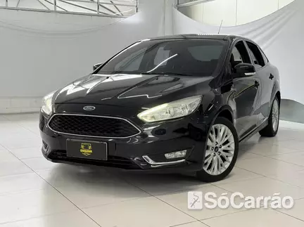 Ford FOCUS FASTBACK SE PLUS 2.0 16V P.SHIFT FLEXONE na cor Preta em São José / SC - 6775657