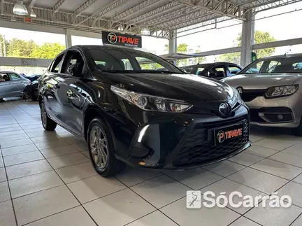 Toyota YARIS SEDAN XS CONNECT 1.5 16V CVT na cor Preta em Curitiba / PR - 6677956