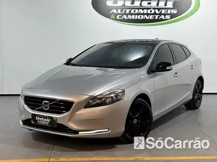 Volvo V40 HATCH DYNAMIC T4 2.0 TB AT na cor Prata em Blumenau / SC - 6413355